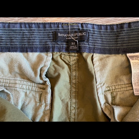 Banana Republic Cargo shorts Size 32 green - Picture 2 of 4